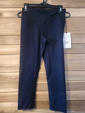 Yogalicious Black  Leggings with Laser Cut Details Size Small